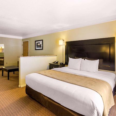 Quality Inn & Suites Gallup I-40 Exit 20 Екстер'єр фото
