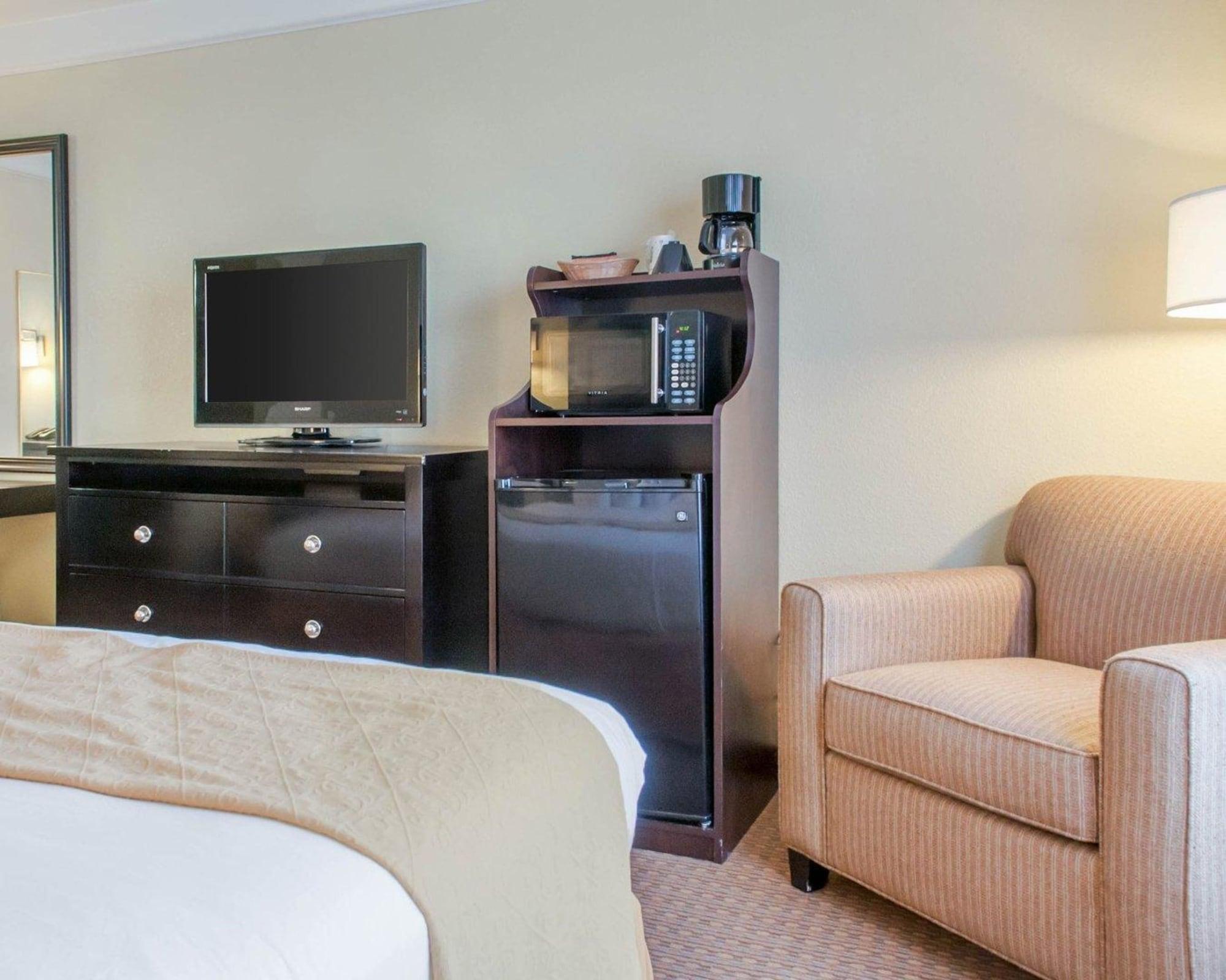 Quality Inn & Suites Gallup I-40 Exit 20 Екстер'єр фото
