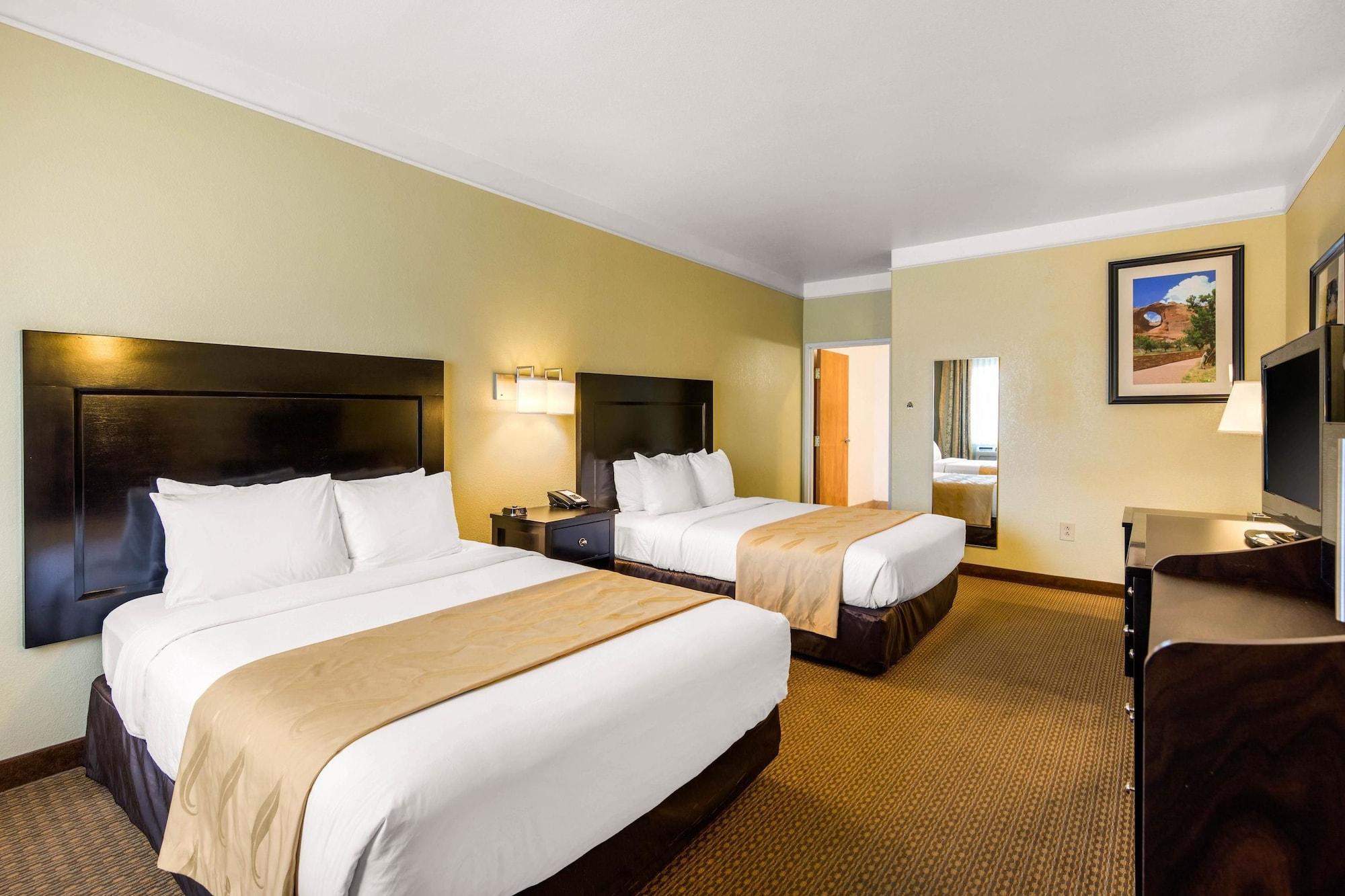 Quality Inn & Suites Gallup I-40 Exit 20 Екстер'єр фото