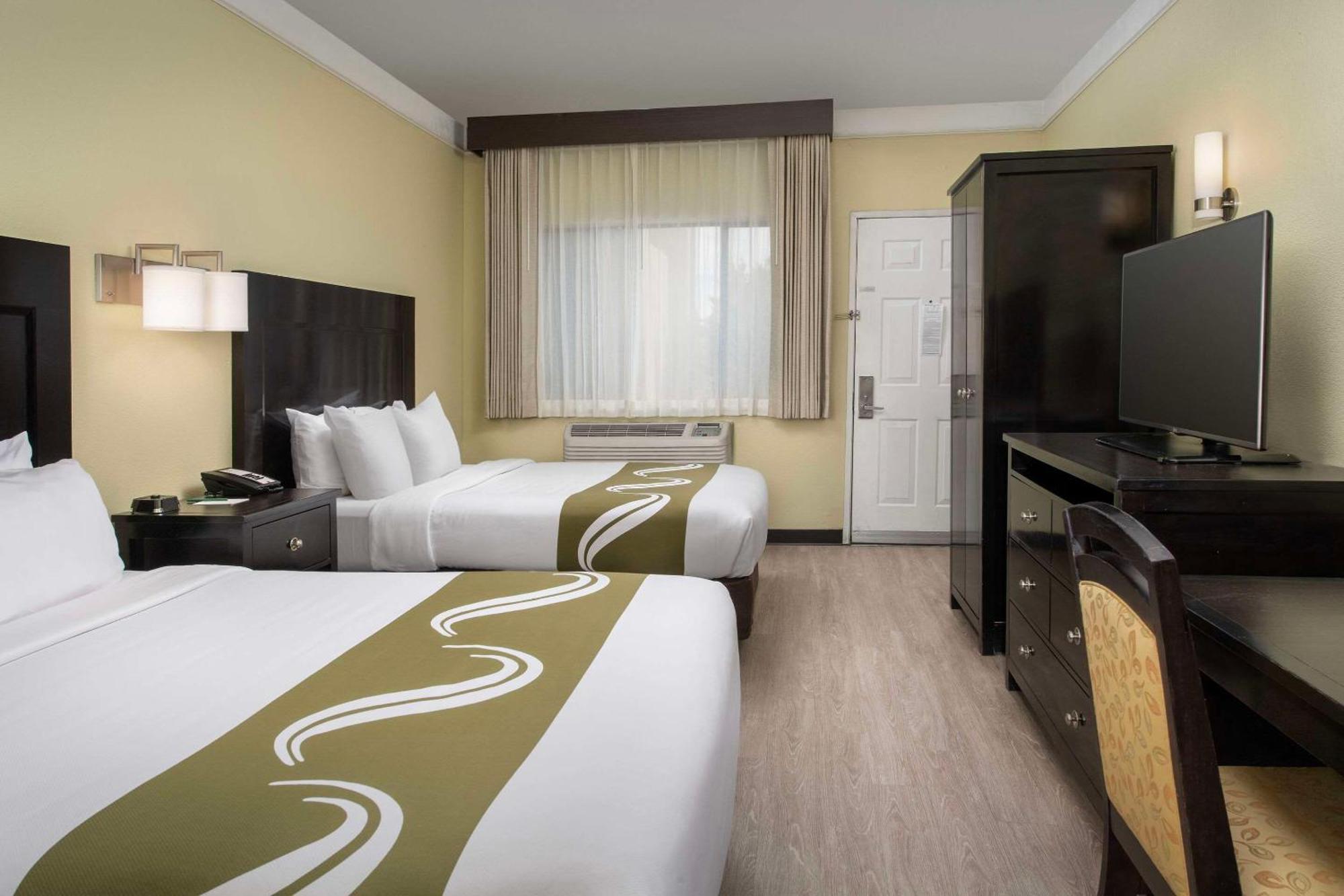 Quality Inn & Suites Gallup I-40 Exit 20 Екстер'єр фото