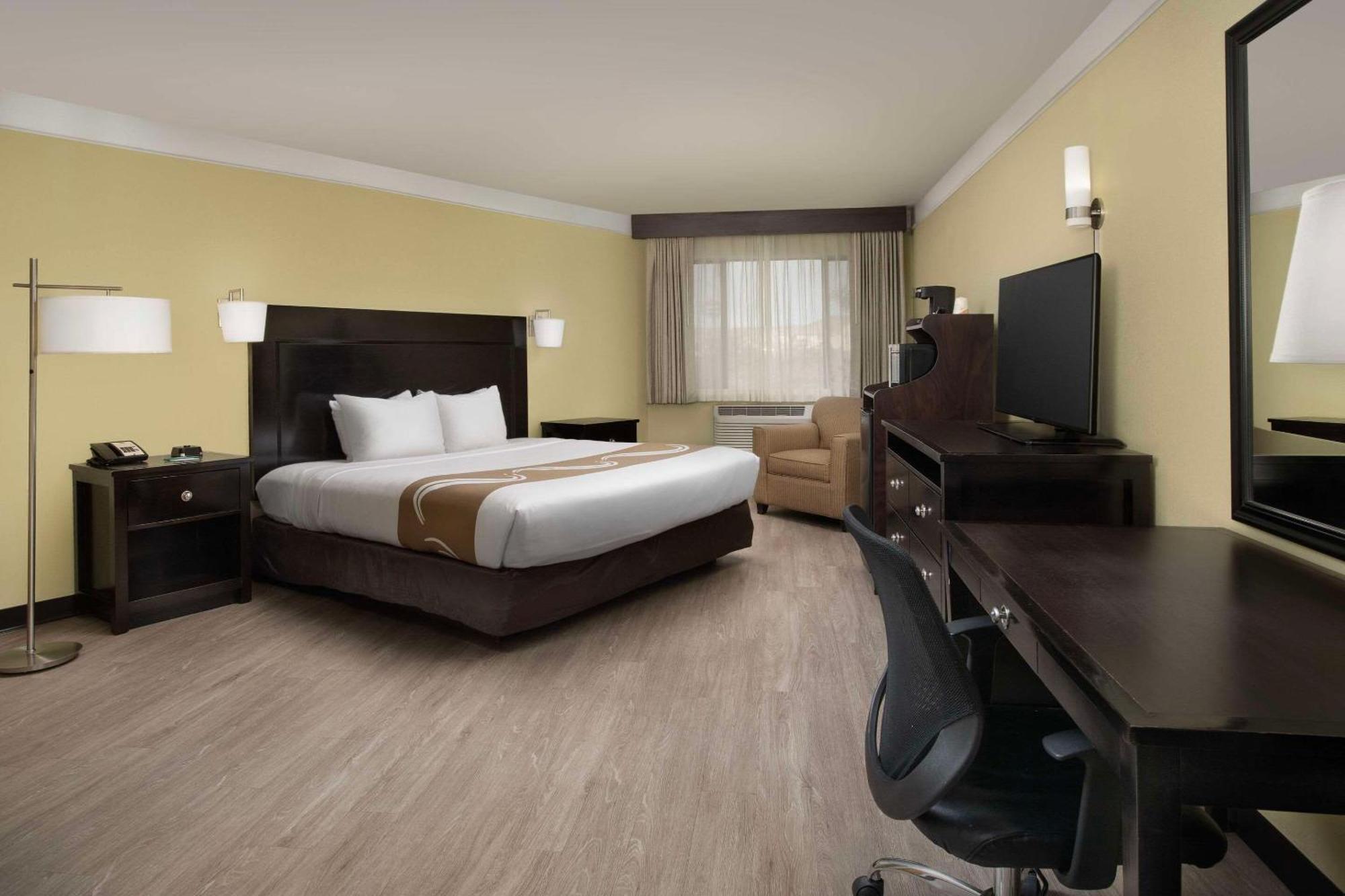Quality Inn & Suites Gallup I-40 Exit 20 Екстер'єр фото