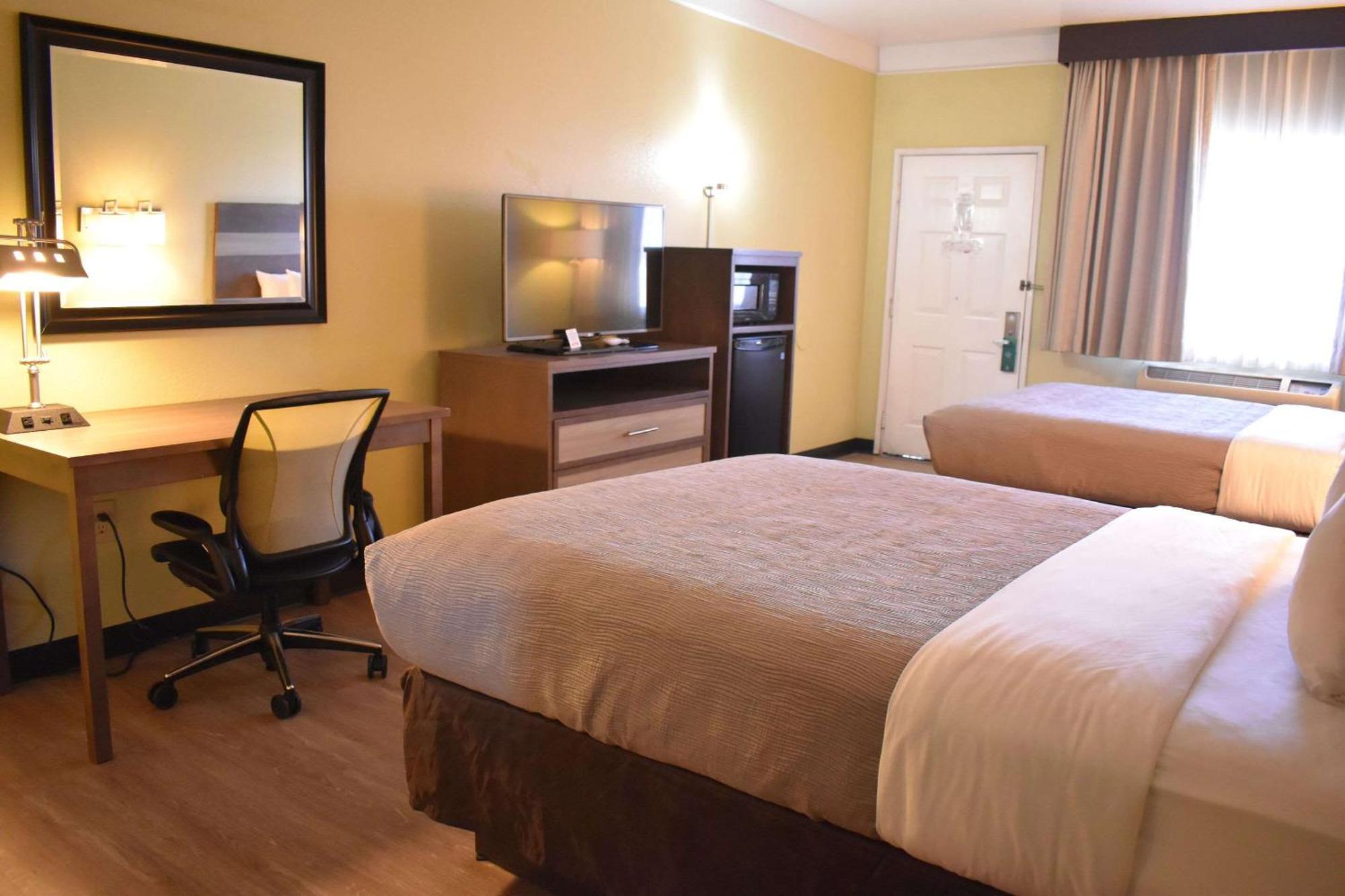 Quality Inn & Suites Gallup I-40 Exit 20 Екстер'єр фото