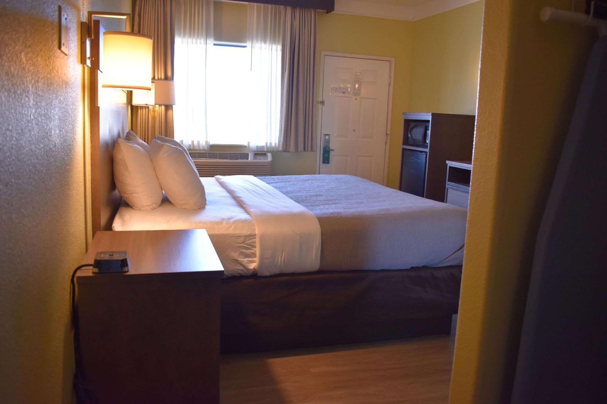 Quality Inn & Suites Gallup I-40 Exit 20 Екстер'єр фото