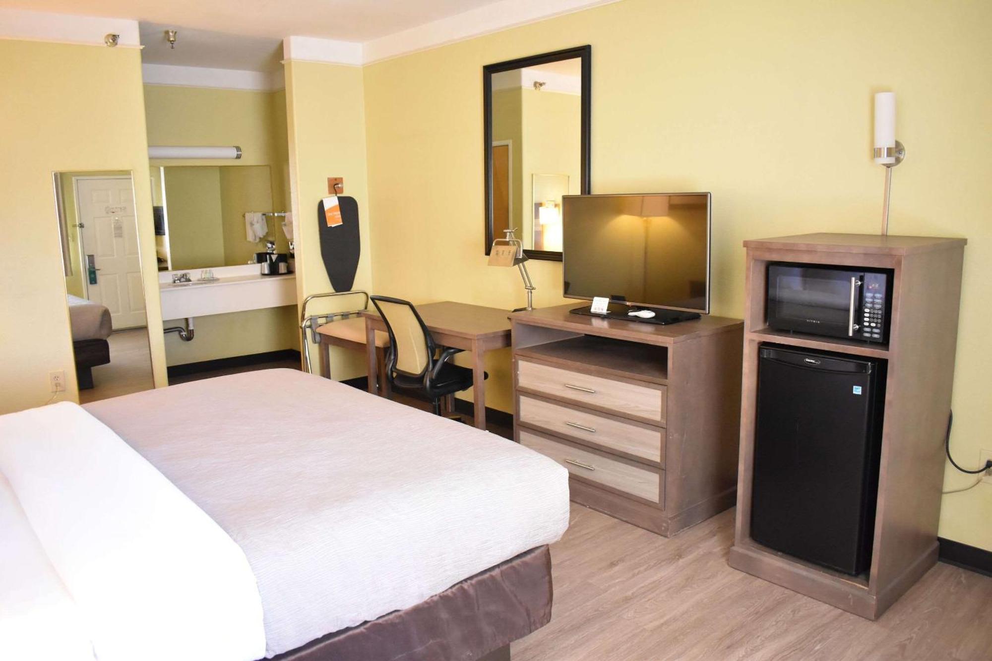 Quality Inn & Suites Gallup I-40 Exit 20 Екстер'єр фото